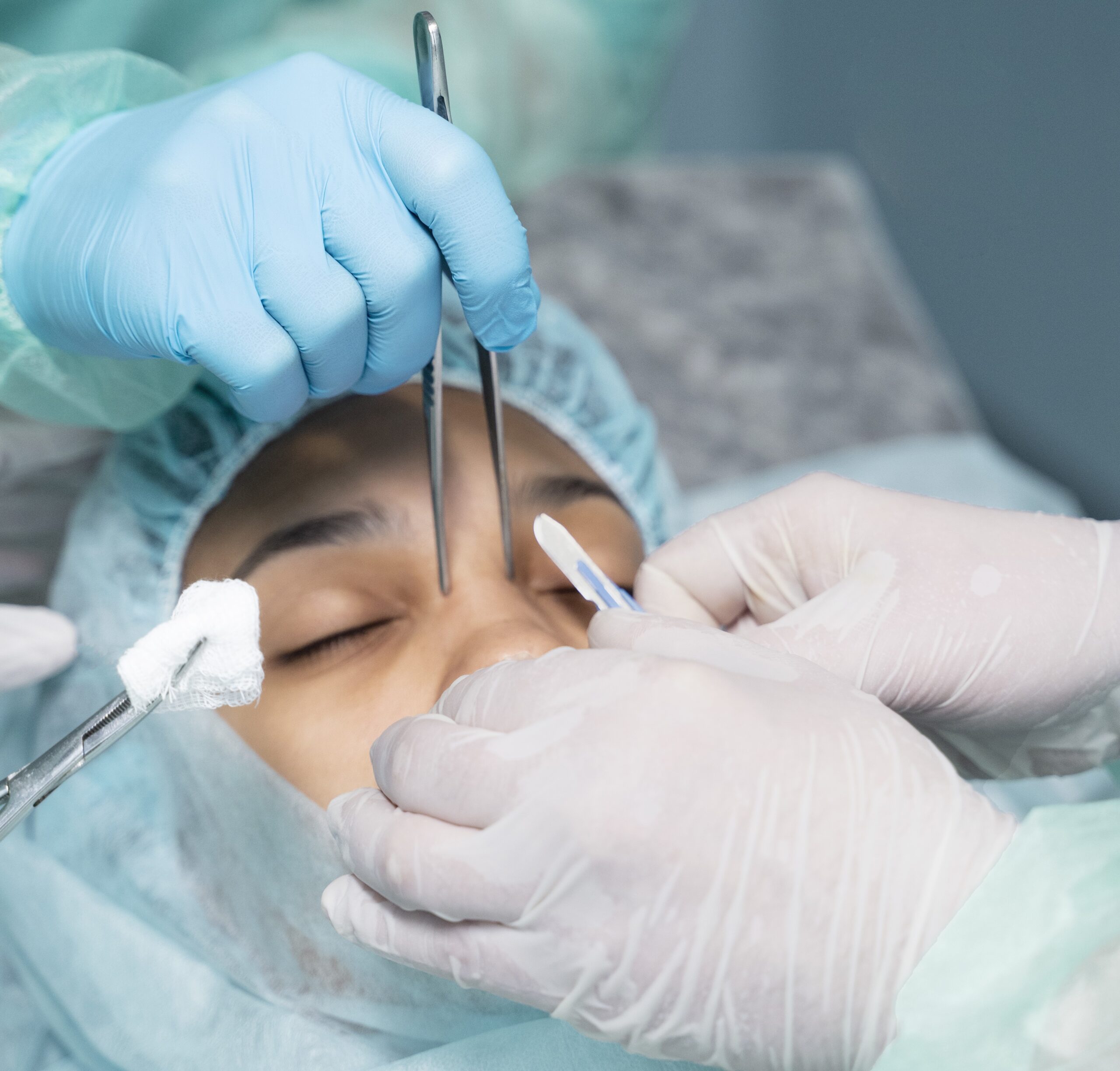 Revolutionizing Eye Surgery: The Rise of Single-Use Sterile Ophthalmic Instruments