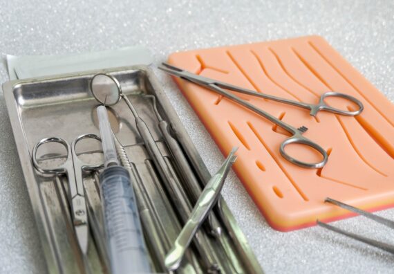 Suture Mastery Unleashed: The Ultimate Guide to Choosing and Using Top-Notch Suture Kits